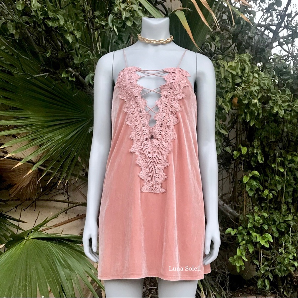 Ellie Velvet Crochet Lace Dress